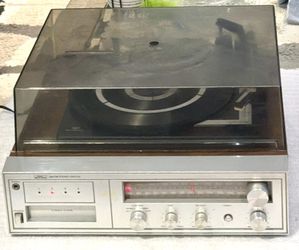 Sears Roebuck Compact-AM/FM Stereo -Phonograph and 8 Track Player-Vintage-Used-Read.  