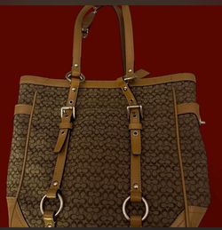 Vintage tote coach