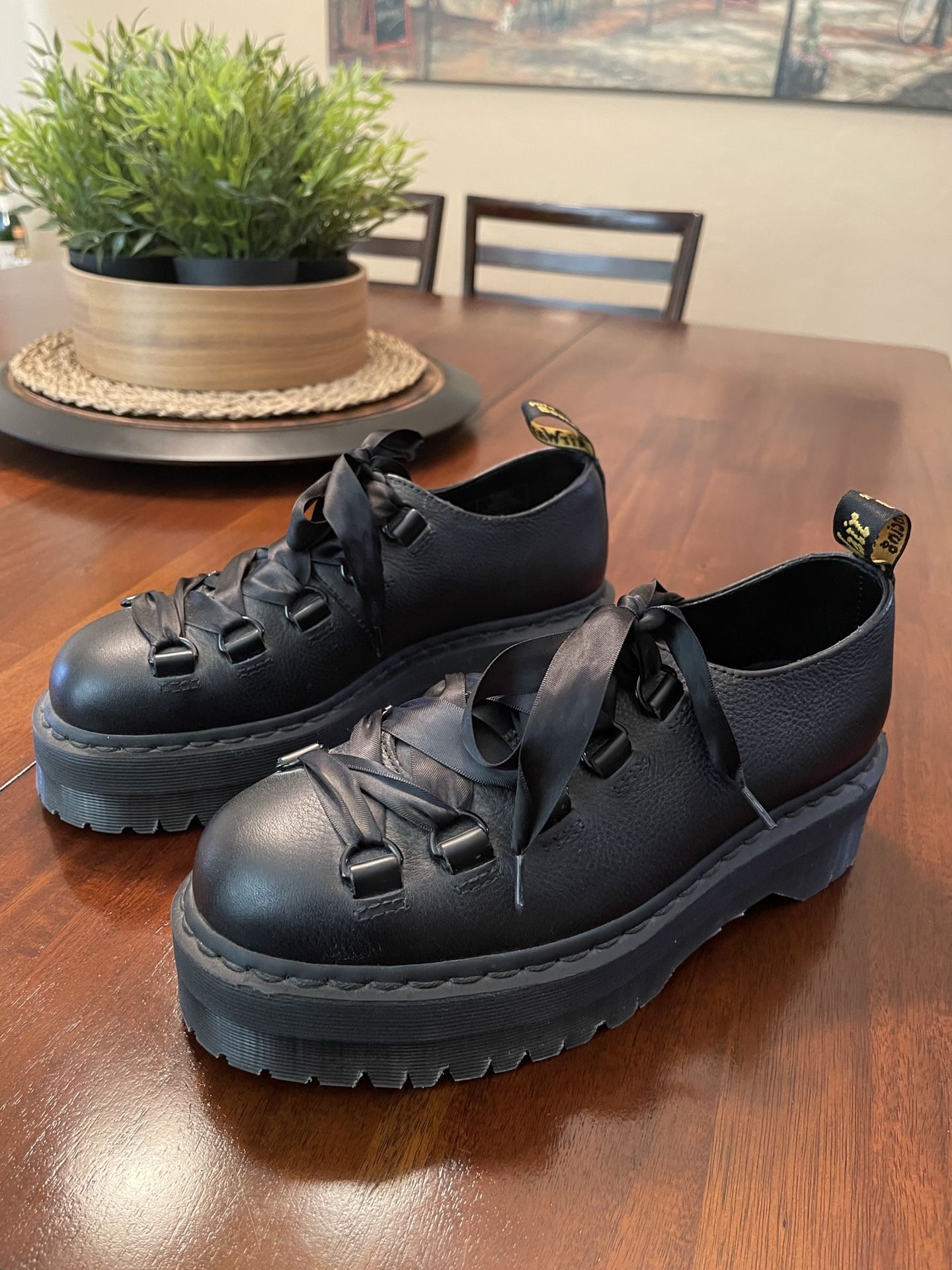 Dr. Martens CARAYA Platform Creepers