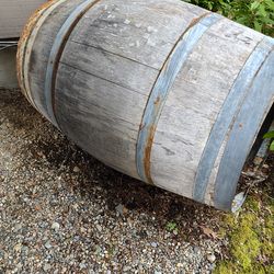 Wine barrel