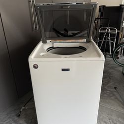 Maytag Commercial Technology Top Load Washer