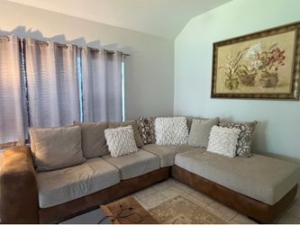 Modern Sectional Sofa + Oversized Swivel Chair – Excellent Condition