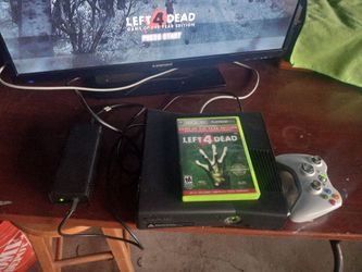 Xbox 360 Console with Controller and Left 4 Dead