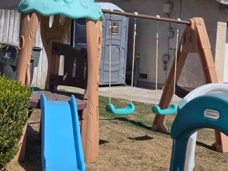 kids play area 45$