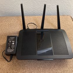 LINKSYS EA7500 Router 