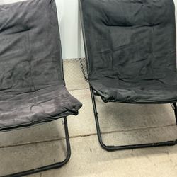 Folding Butterfly Lounge chairs (2)