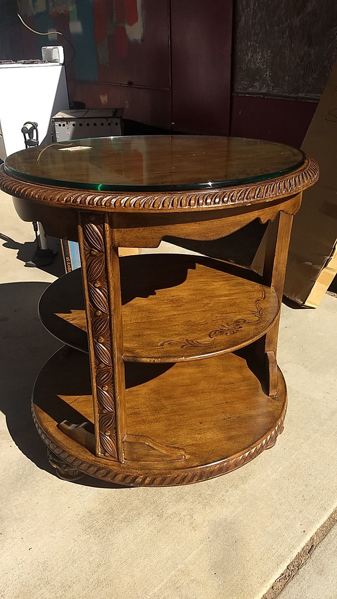 Rotating end table