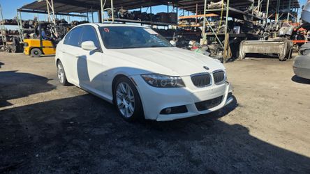 2011 BMW 328I E90 N51 PARTING OUT PARTS FOR SALE PARTES