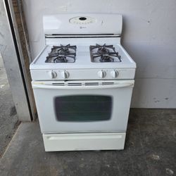 Maytag Gas Stove 