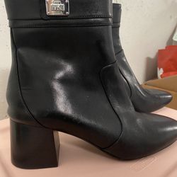 MK Boots 