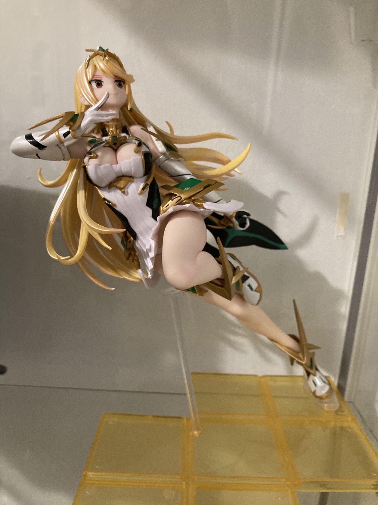 Anime Xenoblade Chronicles 2 Mythra Hikari 1/7 PVC 9" Used Figure Loose No Sword