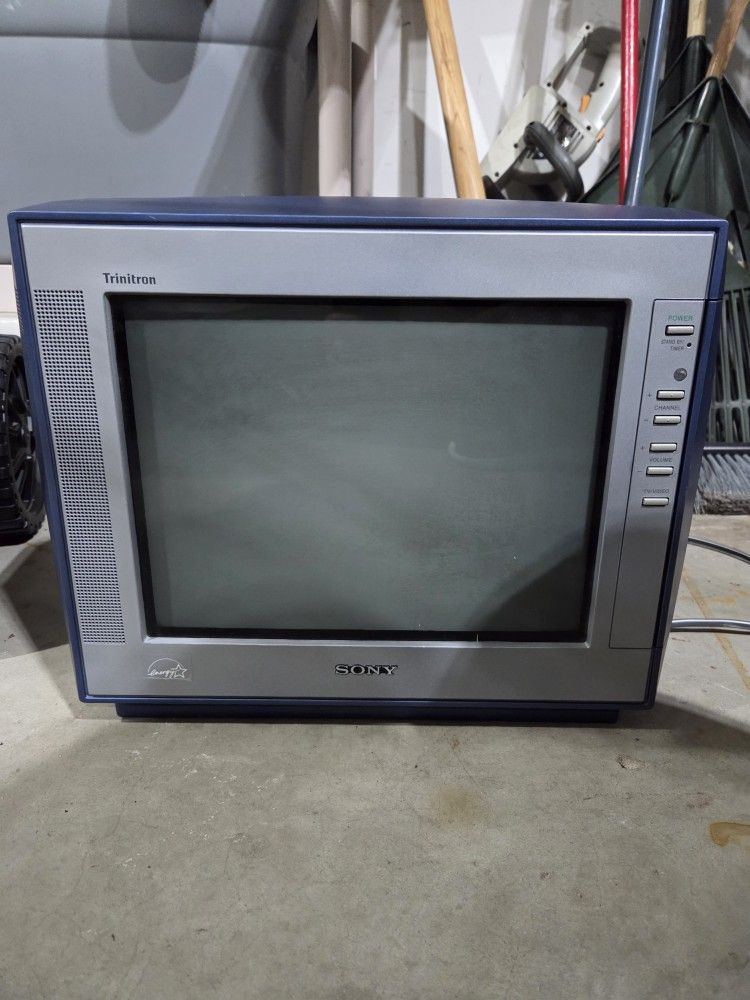 Sony Trinitron KV-13FM14 Flat Screen TV