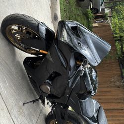2006 Kawasaki ZX6R