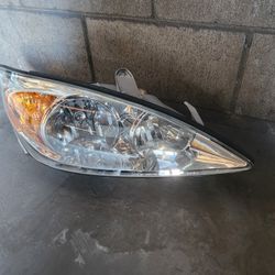 2002 To 2004  Toyota Camry Headlight 