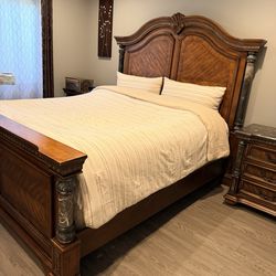 Bedroom set