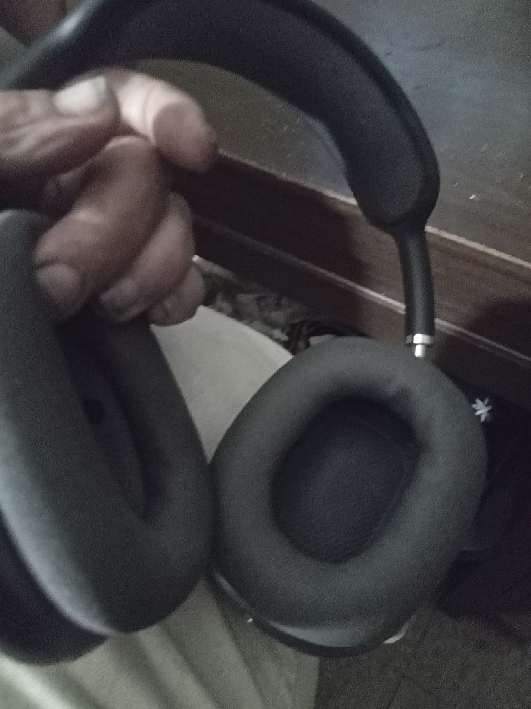 Apple Air Pods Max Silver