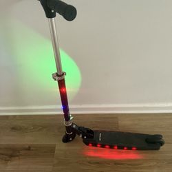Jetson Lighted Scooter 