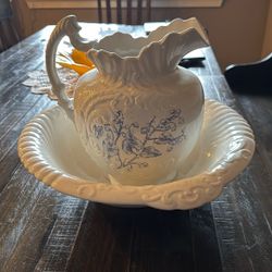 1900 Wash Pitcher And Basin