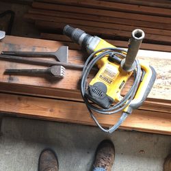 Dewalt  D25500  1 9/16