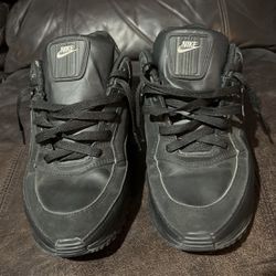 Nike Air Maxs (Black)