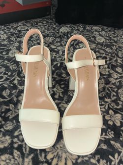 Dream paris y2k short heel brand new