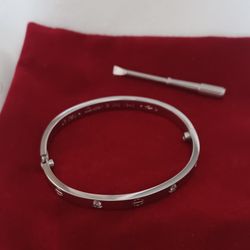 Love Bracelet 