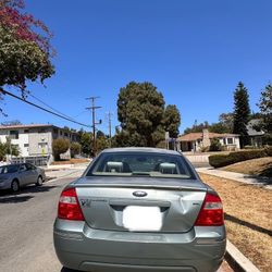 2005 Ford Five Hundred SEL