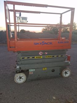 Scissor lift