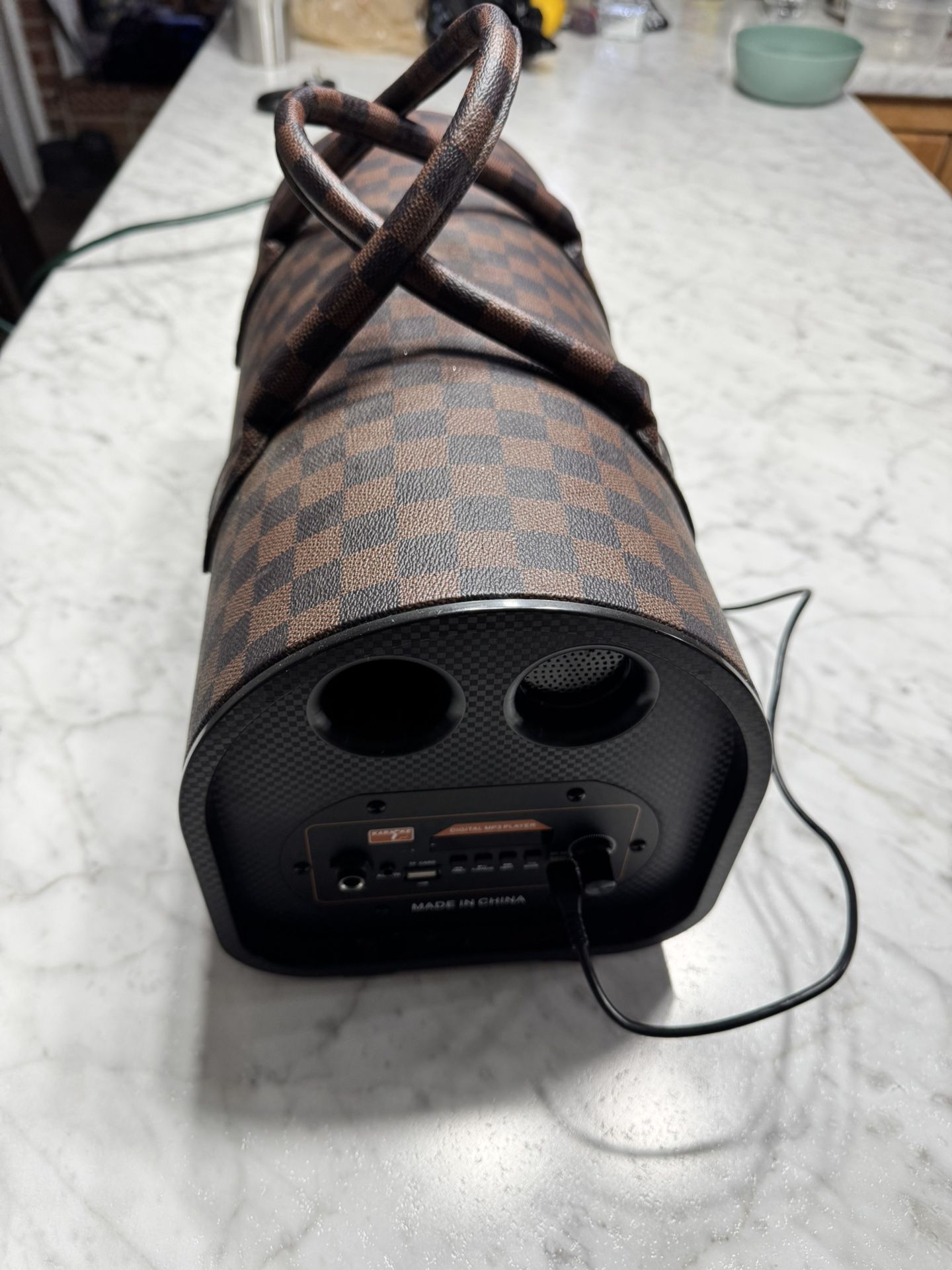 Bluetooth Speaker W/ Microphone , Aux, And SD Slot