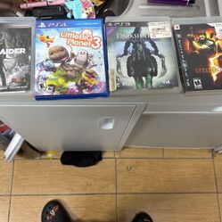 PS4 And PS3 Games