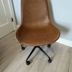 Adjustable Height Faux Suede Office Chair 