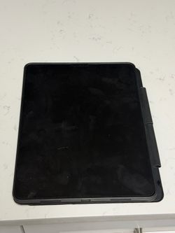 Apple iPad Pro 12.9” (6th Generation) – M2 Chip – Cellular + Wi-Fi – 128GB – Unlocked