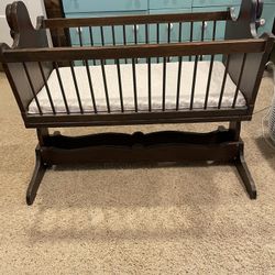Wood Cradle 