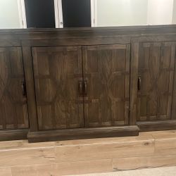 TV Cabinet/Sideboard 