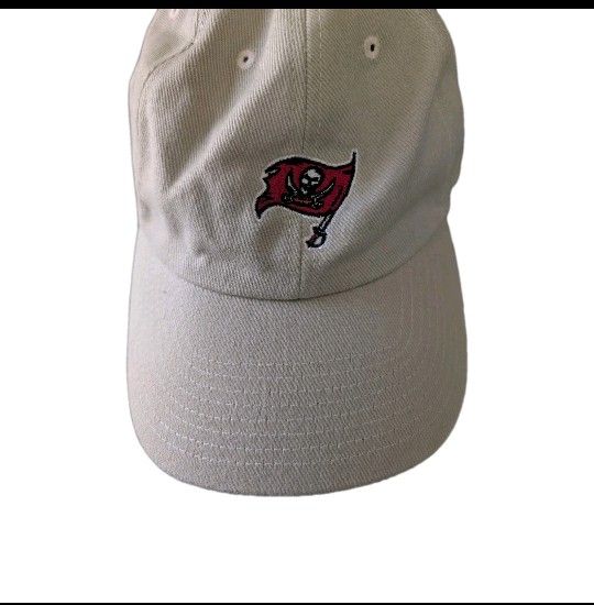 Tampa Bay Buccaneers Beige Soft Denim Adjustable Cotton Baseball Cap