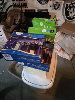 5 Boxes Of Lights