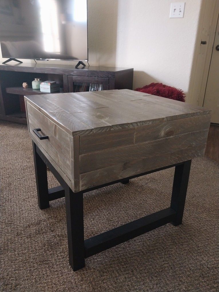 Rustic Style End Table