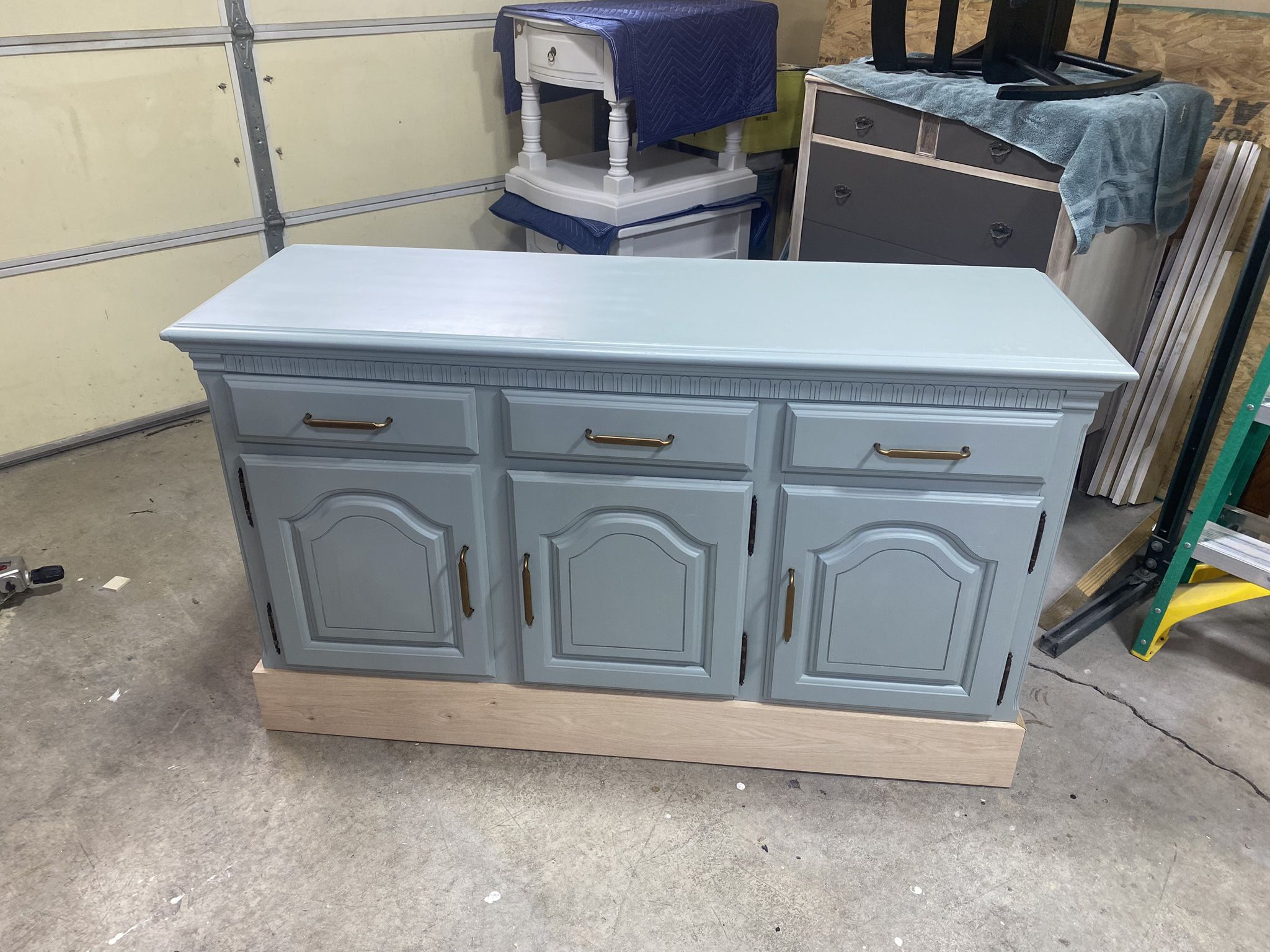 Buffet White Oak Base