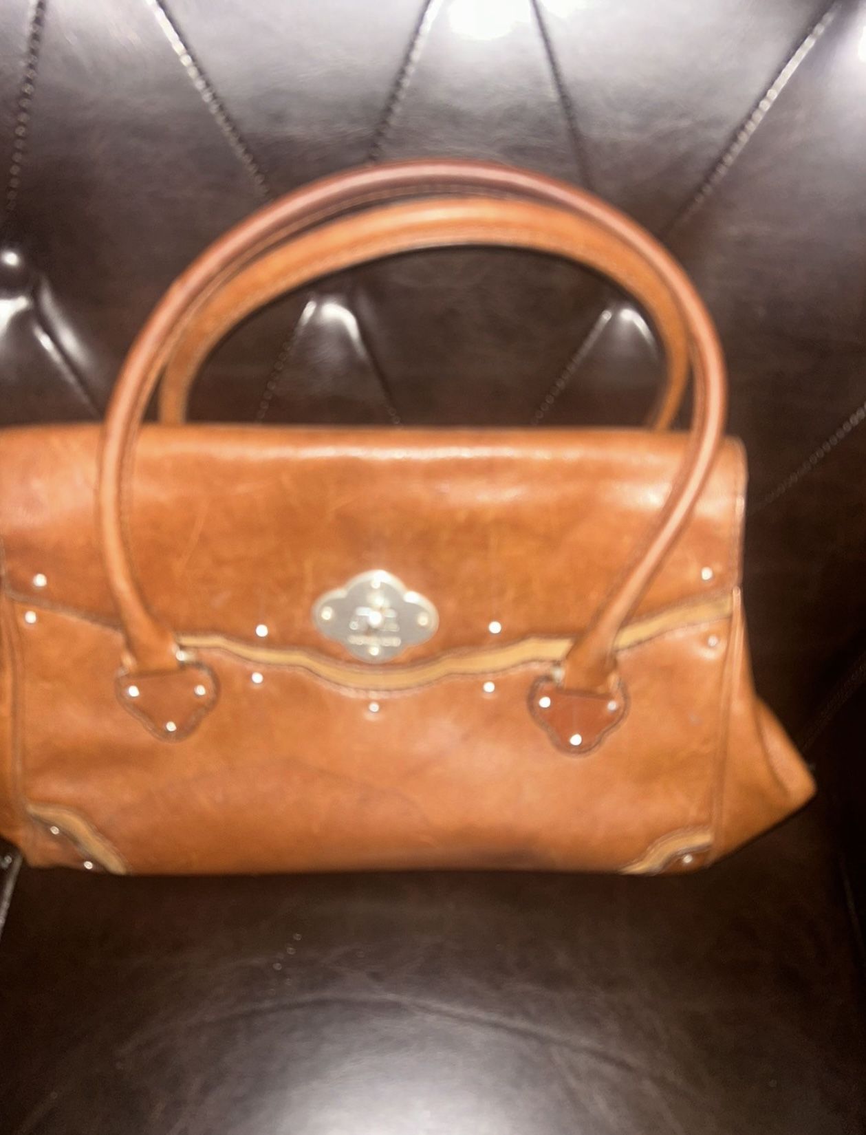 LARGE LEATHER MICHAEL KORS HANDBAG