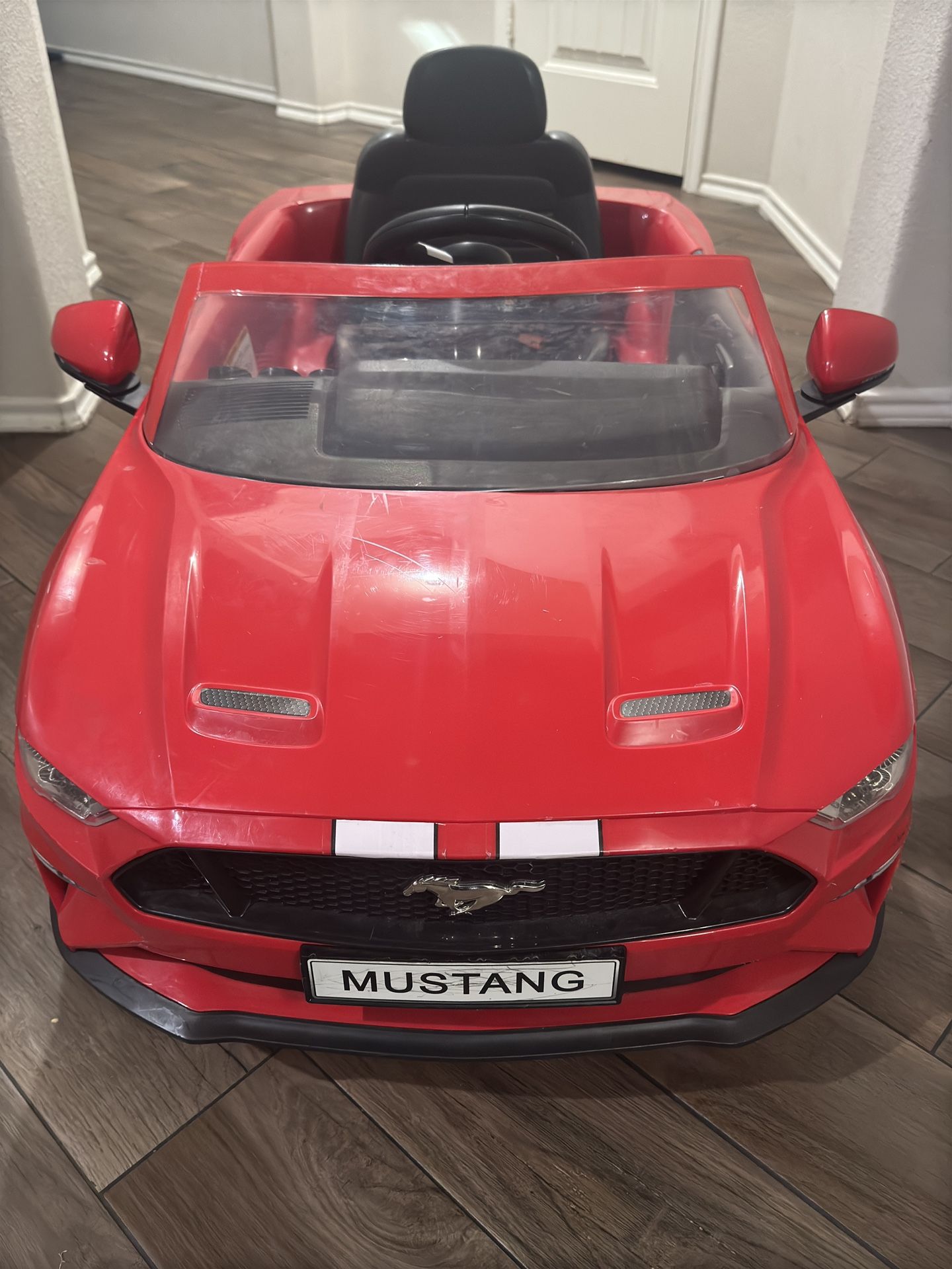 Rollplay 6V Ford Mustang Powered Ride-On - Red