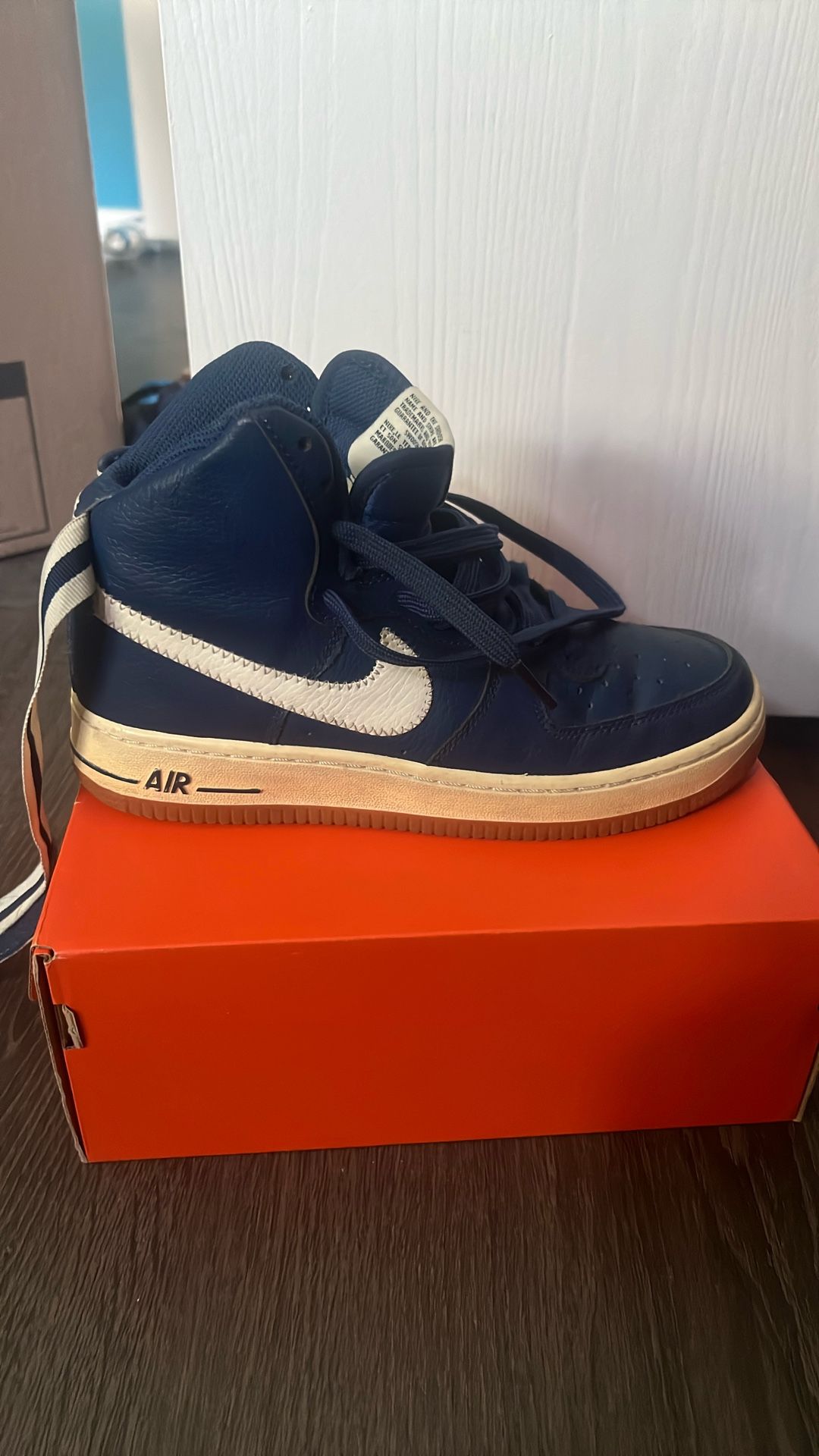Nike Air Size 5.5y