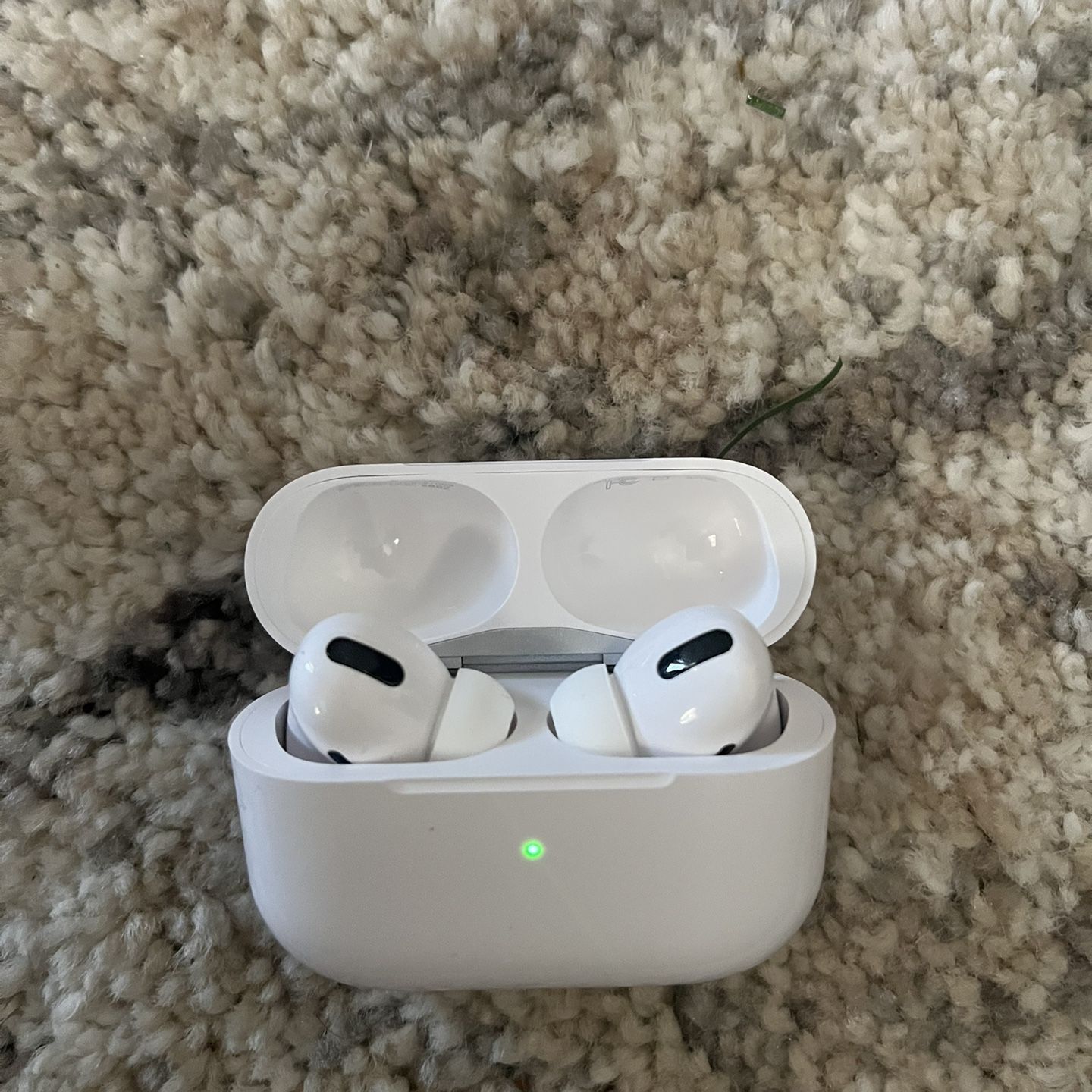 Airpod Pros 1st Gen 