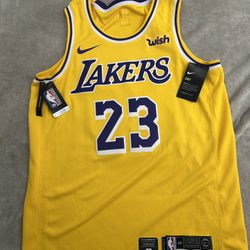 Lakers LeBron James Jersey 