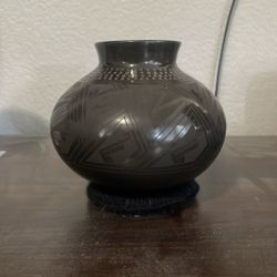 Authentic Chihuahua Mata Ortiz Pottery