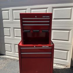 Craftsman Rolling Tool box