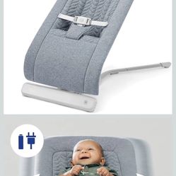 Chicco-E-Motion Auto-Glider & Bouncer. Color: Grey