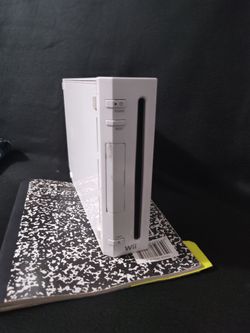 Nintendo Wii Console fully working and tested Game cube game compatible model - with cables