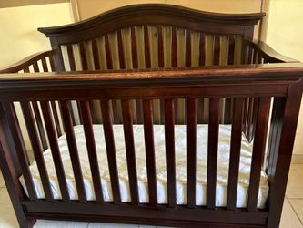 Baby/toddler Crib