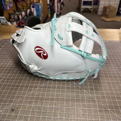 Glove Relacing