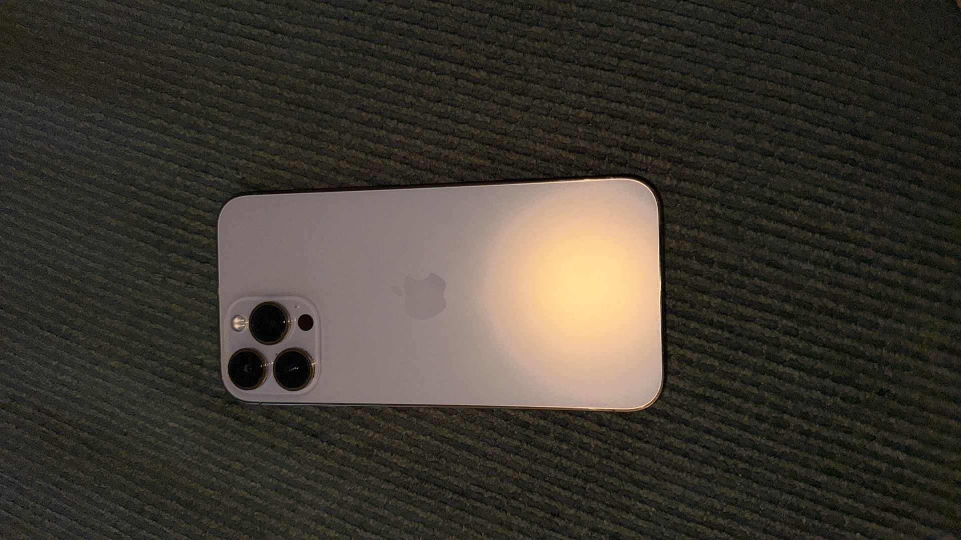 UNLOCKED IPHONE 13 PRO MAX